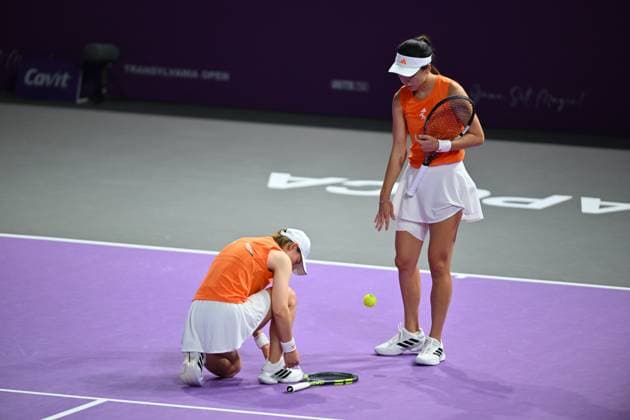 Saisai Zheng and Xinyu Wang of China play against Sara Sorribes Tormo of Spain and Kamilla Rakhimova of Uzbekistan during the Transylvania Open 2026 double final, a WTA250 Tournament, at BT Arena, in Cluj-Napoca, Romania, February 07, 2025. Transylvania Open 2026 - WTA, Tennis Damen 250 Tournament - Double FinalCluj Napoca Romania  Copyright: xAlexxNicodim Shutterstockx 16526889ce