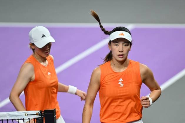 Saisai Zheng and Xinyu Wang of China play against Sara Sorribes Tormo of Spain and Kamilla Rakhimova of Uzbekistan during the Transylvania Open 2026 double final, a WTA250 Tournament, at BT Arena, in Cluj-Napoca, Romania, February 07, 2025. Transylvania Open 2026 - WTA, Tennis Damen 250 Tournament - Double FinalCluj Napoca Romania  Copyright: xAlexxNicodim Shutterstockx 16526889cg