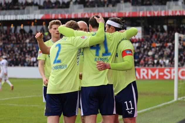 07 02 2025, Soccer, Men, 2 Bundesliga, Season 2025 2026, SV 07 Elversberg Hertha BSC Berlin, Goalscorer Pascal Klemens Hertha BSC Berlin Elversberg Ursapharm Arena an der Kaiserlinde Saarland Germany DEU Copyright: xFabianxKleerx