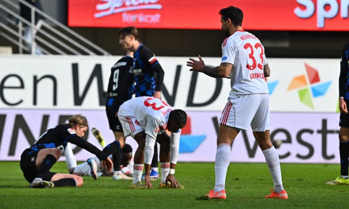 07 02 2026 Soccer Season 2025 2026 2 Soccer Bundesliga 21 Matchday SC Paderborn 07 SCP 1 FC Nürnberg FCN Club Sportfoto Zink xwoxzix DFL regulations prohibit any use of photographs as image sequences and or quasi video only for editorial use Mohamed Ali Zoma 23, 1 FC Nürnberg FCN Adriano Grimaldi 33, 1 FC Nürnberg FCN after missed chance Goal chance