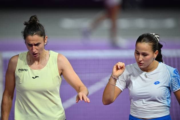 Sara Sorribes Tormo of Spain and Kamilla Rakhimova of Uzbekistan play against Saisai Zheng and Xinyu Wang of China during the Transylvania Open 2026 double final, a WTA250 Tournament, at BT Arena, in Cluj-Napoca, Romania, February 07, 2025. Transylvania Open 2026 - WTA, Tennis Damen 250 Tournament - Double FinalCluj Napoca Romania  Copyright: xAlexxNicodim Shutterstockx 16526889cw