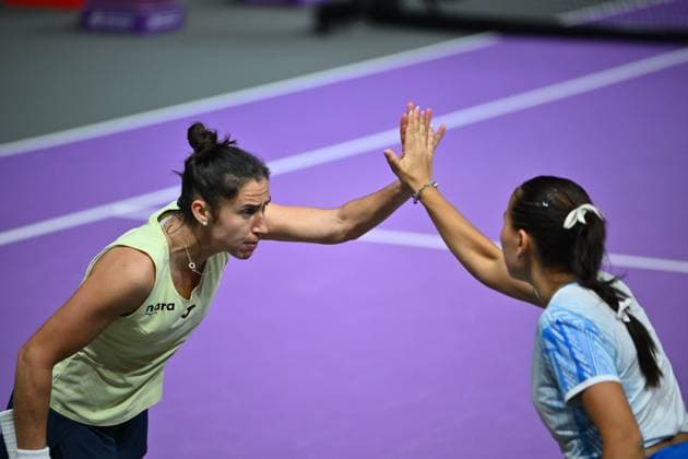 Sara Sorribes Tormo of Spain and Kamilla Rakhimova of Uzbekistan play against Saisai Zheng and Xinyu Wang of China during the Transylvania Open 2026 double final, a WTA250 Tournament, at BT Arena, in Cluj-Napoca, Romania, February 07, 2025. Transylvania Open 2026 - WTA, Tennis Damen 250 Tournament - Double FinalCluj Napoca Romania  Copyright: xAlexxNicodim Shutterstockx 16526889cx