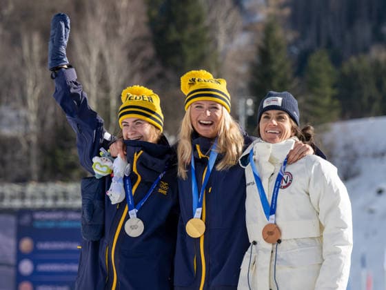 OLYMPICS - Winter Olympic Games, Olympische Spiele, Olympia, OS Milano Cortina 2026 VAL DI FIEMME,ITALY,07.FEB.26 - OLYMPICS, CROSS COUNTRY SKIING - Winter Olympic Games Milano Cortina 2026, 10km, 10km Skiathlon, women. Image shows the podium: Ebba Andersson, Frida Karlsson (SWE) and Heidi Weng (NOR). Keywords: medal, ceremony.  GEPAxpictures xOliverxLerch