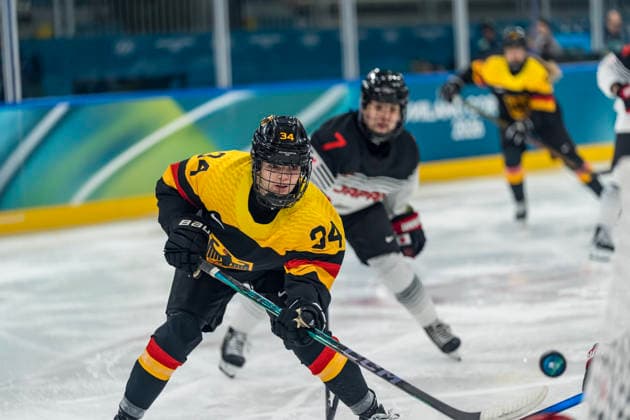 February 7, 2026, Milan, Lombardy, Italy: forward Celina Haider 34 of Team Germany plays against Team Japan in the Preliminary Round Group B at the Milano Ice Park In Rho in MILAN, Italy during the 2026 Milano Cortina Winter Olympics. Team Germany wins the game, 5-2. Milan Italy - ZUMAa161 20260207_oly_a161_105 Copyright: xWalterxG.xArcex