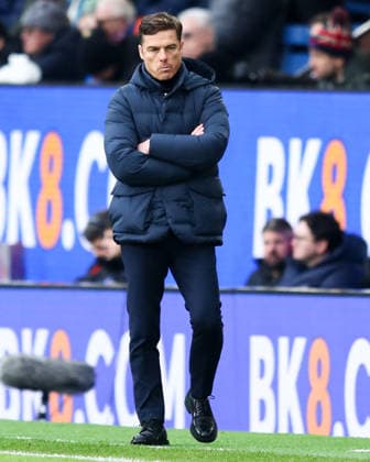 Premier League Burnley v West Ham United Scott Parker manager of Burnley during the Premier League match Burnley vs West Ham United at Turf Moor, Burnley, United Kingdom on 07 February 2026 (Photo by Jorge Horsted News Images) Burnley Turf Moor Lancashire United Kingdom Copyright: xJorgexHorsted NewsxImagesx