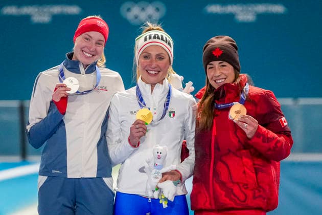 Winter Olympics in Milan Cortina 2026 Milan, Italy 20260207. Gold medalist Francesca Lollobrigida of Italy (center), silver medalist Ragne Wiklund of Norway (left) and bronze medalist ValÃ rie Maltais of Canada (right) during the medal ceremony for the women s 3000 m Speed skating, Eisschnelllauf at the Milan Cortina 2026 Winter Olympics. Photo: Heiko Junge NTB Milano Italy EDITORIAL USE ONLY. RESTRICTED USE FOR BETTING COMPANIES Ref:_SPOnkd0KuD4uiM.jpg *** Winter Olympics in Milan Cortina 2026 Milan, Italy 20260207 Gold medalist Francesca Lollobrigida of Italy center , silver medalist Ragne Wiklund of Norway left and bronze medalist ValÃ rie Maltais of Canada right during the medal ceremony for the women s 3000 m speed skating at the Milan Cortina 2026 Winter Olympics Photo Heiko Junge NTB Milano Italy EDITORIAL USE ONLY RESTRICTED USE FOR BETTING COMPANIES  Copyright: xHeikoxJungex xNTBx