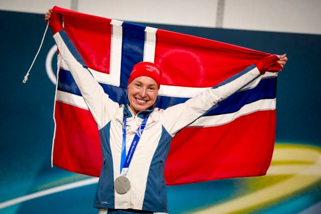 Winter Olympics in Milan Cortina 2026 Milan, Italy 20260207. Ragne Wiklund with the silver medal after 3000 meters skating in the Milan Speed skating, Eisschnelllauf arena during the Winter Olympics in Milan Cortina 2026. Photo: Heiko Junge NTB Milano Italy EDITORIAL USE ONLY. RESTRICTED USE FOR BETTING COMPANIES Ref:_SPOggTD2ustxPE.jpg *** Winter Olympics in Milan Cortina 2026 Milan, Italy 20260207 Ragne Wiklund with the silver medal after 3000 meters skating in the Milan Speed Skating arena during the Winter Olympics in Milan Cortina 2026 Photo Heiko Junge NTB Milano Italy EDITORIAL USE ONLY RESTRICTED USE FOR BETTING COMPANIES  Copyright: xHeikoxJungex xNTBx