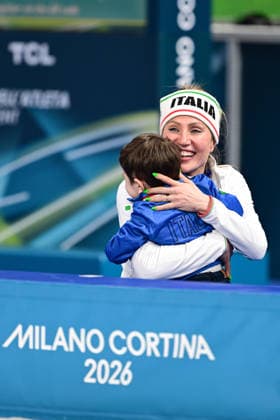 Lollobrigida Francesca (Italy) with her son, Olympic Champion with Olympic Record, WomenÂ s Speed skating, Eisschnelllauf 3000m, Milano Cortina 2026 Olympic Games, Olympische Spiele, Olympia, OS 07-02-2026 *** Lollobrigida Francesca Italy with her son, Olympic Champion with Olympic Record, Womens Speed Skating 3000m, Milano Cortina 2026 Olympic Games 07 02 2026 Copyright: HMBxMedia MarcxNiemeyer
