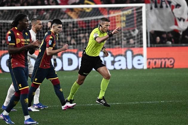 February 7, 2026, Genoa, ITALY: Refeere Davide Massa during the Italian Serie A soccer match Genoa Cfc vs Ssc Napoli at Luigi Ferraris stadium in Genoa, Italy, 07 february 2026..ANSA LUCA ZENNARO. Serie A, Genoa Cfc Vs Ssc Napoli  - ZUMAa110 20260207_zaf_a110_024 Copyright: xLucaxZennarox