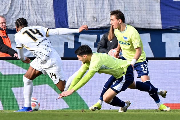 07 02 2026, xjrdrx, Soccer 2 Bundesliga, SV Elversberg Hertha BSC Berlin v l Jarzinho Malanga SV Elversberg Josip Brekalo Hertha BSC Berlin Zweikampf, Aktion, action, battle for the ball DFL DFB REGULATIONS PROHIBIT ANY USE OF PHOTOGRAPHS as IMAGE SEQUENCES and or QUASI VIDEO Elversberg