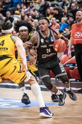 Cobe Williams BMA365 Bamberg Baskets, 24 vs Stefan Smith MHP RIESEN Ludwigsburg, 03 and Gavin Schilling MHP RIESEN Ludwigsburg, 34 GER, MHP Riesen vs BMA365 Bamberg Baskets, Basketball Bundesliga, easycredit BBL, Matchday 19, Season 2025 2026, 07 02 2026 GER, MHP Riesen vs BMA365 Bamberg Baskets, Basketball Bundesliga, easycredit BBL, Matchday 19, Season 2025 2026, 07 02 2026 Ludwigsburg Copyright: xSandyxDinkelackerx EP_SDR