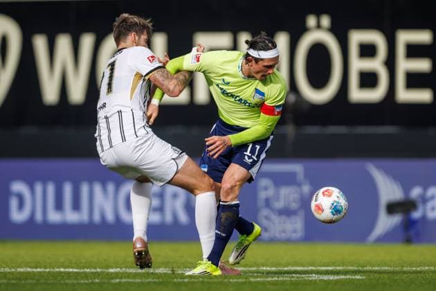 Fabian Reese Hertha BSC Berlin in duel with Maximilian Rohr SV 07 Elversberg , SV Elversberg vs Hertha BSC Berlin, Football, 2 Bundesliga, Matchday 21, Season 2025 2026, 07 02 2026 DFB regulations prohibit any use of photographs as image sequences and or quasi video SV Elversberg vs Hertha BSC Berlin, Football, 2 Bundesliga, Matchday 21, Season 2025 2026, 07 02 2026 Copyright: xEibner-Pressefoto AlexanderxNeisx EP_ANS