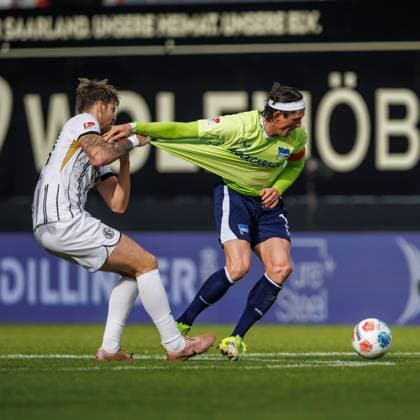 Fabian Reese Hertha BSC Berlin in duel with Maximilian Rohr SV 07 Elversberg , SV Elversberg vs Hertha BSC Berlin, Football, 2 Bundesliga, Matchday 21, Season 2025 2026, 07 02 2026 DFB regulations prohibit any use of photographs as image sequences and or quasi video SV Elversberg vs Hertha BSC Berlin, Football, 2 Bundesliga, Matchday 21, Season 2025 2026, 07 02 2026 Copyright: xEibner-Pressefoto AlexanderxNeisx EP_ANS