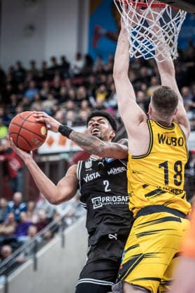 Ibi Watson BMA365 Bamberg Baskets, 02 vs Jonas Wohlfarth Bottermann MHP RIESEN Ludwigsburg, 18 GER, MHP Riesen vs BMA365 Bamberg Baskets, Basketball Bundesliga, easycredit BBL, Matchday 19, Season 2025 2026, 07 02 2026 GER, MHP Riesen vs BMA365 Bamberg Baskets, Basketball Bundesliga, easycredit BBL, Matchday 19, Season 2025 2026, 07 02 2026 Ludwigsburg Copyright: xSandyxDinkelackerx EP_SDR