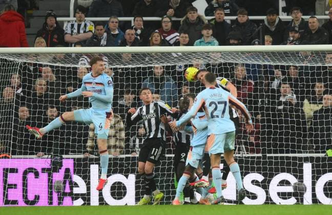 Sven Botman of Newcastle United scores their first goal Newcastle United v Brentford, Premier League, Football, St James Park, Newcastle, UK - 07 Feb 2026Newcastle St James Park United Kingdom EDITORIAL USE ONLY No use with unauthorised audio, video, data, fixture lists, club league logos or live services. Online in-match use limited to 120 images, no video emulation. No use in betting, games or single club league player publications. Copyright: xRichardxLee Shutterstockx 16524399y