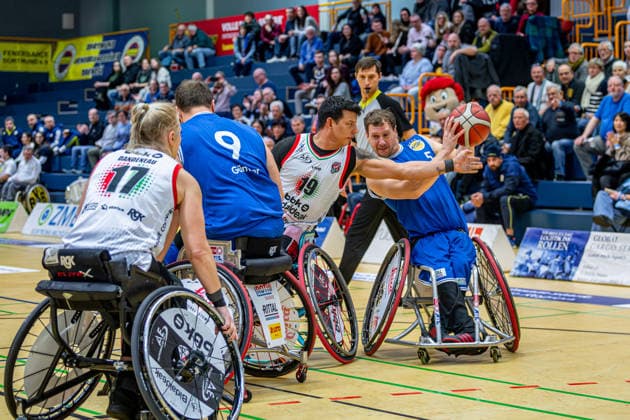 IWBF ChampionsCup RSV Lahn Dill BBK Bidaideak Bilbao, 07 02 26 Michael Paye RSV Lahn Dill, 5 , Jhon Hernandez BKK Bidaideak Bilbao, 19 , Matthias Güntner RSV Lahn Dill, 9 , Kathleen Dandeneau BKK Bidaideak Bilbao, 17 IWBF ChampionsCup RSV Lahn Dill BBK Bidaideak Bilbao Wetzlar, 07 02 26 Copyright: xBEAUTIFULxSPORTS Roeczeyx