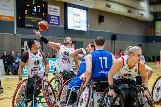 IWBF ChampionsCup RSV Lahn Dill BBK Bidaideak Bilbao, 07 02 26 Asier Garcia BKK Bidaideak Bilbao, 13 , Jhon Hernandez BKK Bidaideak Bilbao, 19 , Michael Paye RSV Lahn Dill, 5 , Quinten Zantinge RSV Lahn Dill, 11 , Kathleen Dandeneau BKK Bidaideak Bilbao, 17 IWBF ChampionsCup Fenerbahce Istanbul RBC Köln 99ers Wetzlar, 07 02 26 Copyright: xBEAUTIFULxSPORTS Roeczeyx