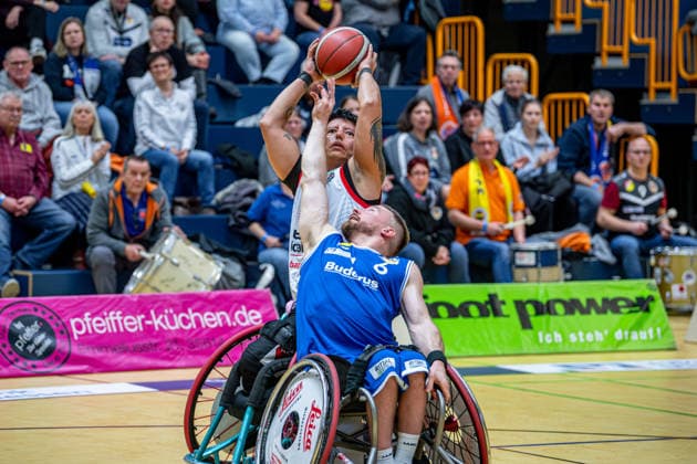 IWBF ChampionsCup RSV Lahn Dill BBK Bidaideak Bilbao, 07 02 26 Jhon Hernandez BKK Bidaideak Bilbao, 19 , Jannik Blair RSV Lahn Dill, 6 , IWBF ChampionsCup RSV Lahn Dill BBK Bidaideak Bilbao Wetzlar, 07 02 26 Copyright: xBEAUTIFULxSPORTS Roeczeyx