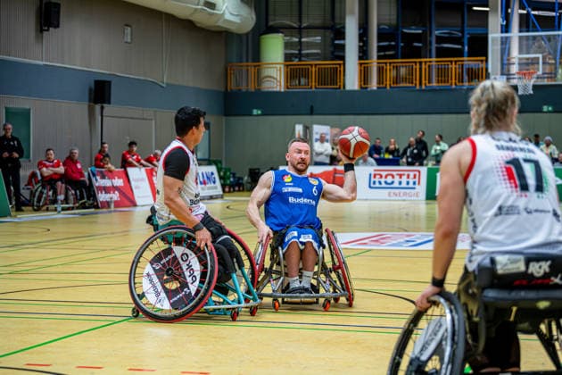 IWBF ChampionsCup RSV Lahn Dill BBK Bidaideak Bilbao, 07 02 26 Jannik Blair RSV Lahn Dill, 6 , Jhon Hernandez BKK Bidaideak Bilbao, 19 IWBF ChampionsCup Fenerbahce Istanbul RBC Köln 99ers Wetzlar, 07 02 26 Copyright: xBEAUTIFULxSPORTS Roeczeyx