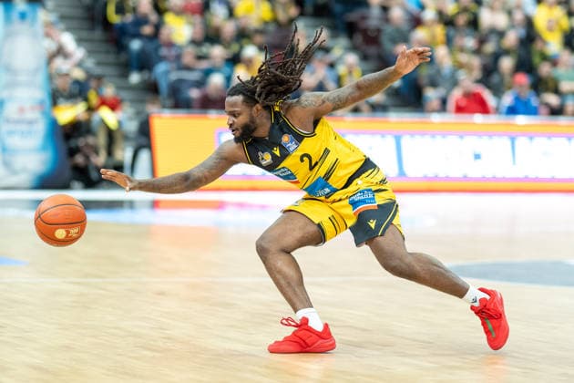 Traveon Buchanan MHP RIESEN Ludwigsburg, 02 , GER, MHP Riesen vs BMA365 Bamberg Baskets, Basketball Bundesliga, easycredit BBL, Matchday 19, Season 2025 2026, 07 02 2026, GER, MHP Riesen vs BMA365 Bamberg Baskets, Basketball Bundesliga, easycredit BBL, Matchday 19, Season 2025 2026, 07 02 2026 Ludwigsburg Copyright: xEibner-Pressefoto SaschaxWaltherx EP_EER