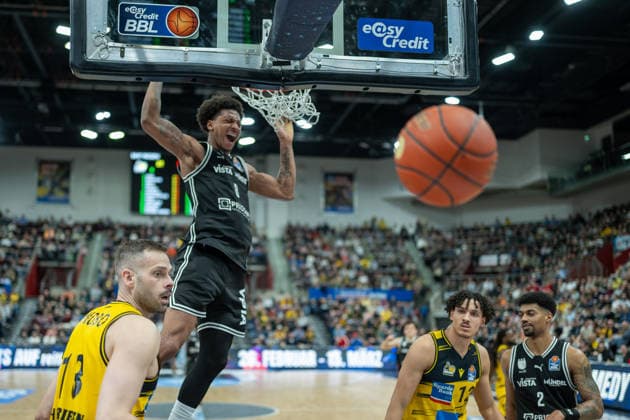Jonas Wohlfarth Bottermann MHP RIESEN Ludwigsburg, 18 , Demarcus Marquette Demonia Bamberg Baskets, 08 , GER, MHP Riesen vs BMA365 Bamberg Baskets, Basketball Bundesliga, easycredit BBL, Matchday 19, Season 2025 2026, 07 02 2026, GER, MHP Riesen vs BMA365 Bamberg Baskets, Basketball Bundesliga, easycredit BBL, Matchday 19, Season 2025 2026, 07 02 2026 Ludwigsburg Copyright: xEibner-Pressefoto SaschaxWaltherx EP_EER
