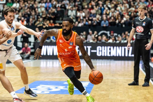 GER, easy Credit Basketball Bundesliga, Niners Chemnitz Syntainics MBC 07 02 2026, Messe, Chemnitz, GER, easy Credit Basketball Bundesliga, Niners Chemnitz Syntainics MBC Corey Davis Jr Niners Chemnitz, 5 Foto Alexander Trienitz Chemnitz Messe Sachsen Germany