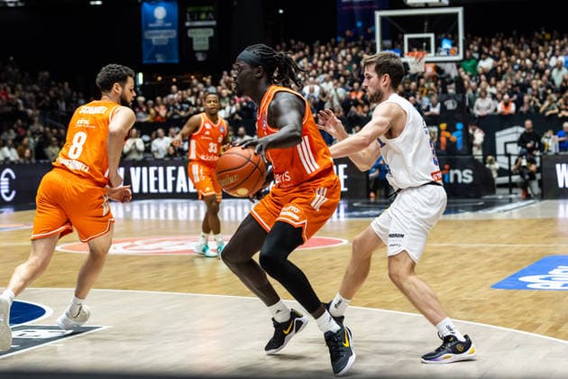GER, easy Credit Basketball Bundesliga, Niners Chemnitz Syntainics MBC 07 02 2026, Messe, Chemnitz, GER, easy Credit Basketball Bundesliga, Niners Chemnitz Syntainics MBC Aher Uguak Niners Chemnitz, 1 Foto Alexander Trienitz Chemnitz Messe Sachsen Germany