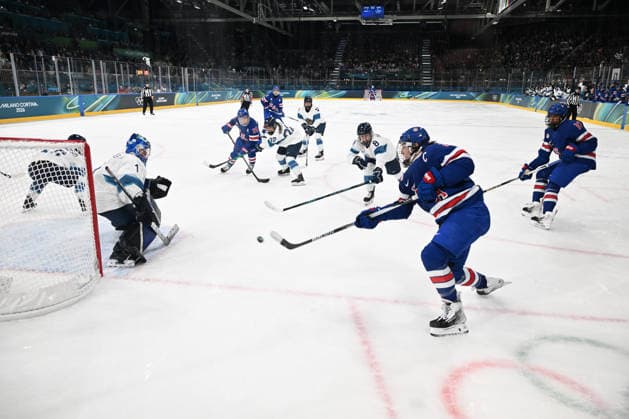 February 7, 2026, Milano, Lombardia, Italy: us2121 during the Winter Olympic Games, Olympische Spiele, Olympia, OS Milano Cortina 2026, at the Milano Rho Ice hockey, Eishockey Arena, on February 7, 2026 in Milano, Italy Milano Italy - ZUMAm345 20260207_oly_m345_115 Copyright: xFedericoxManonix