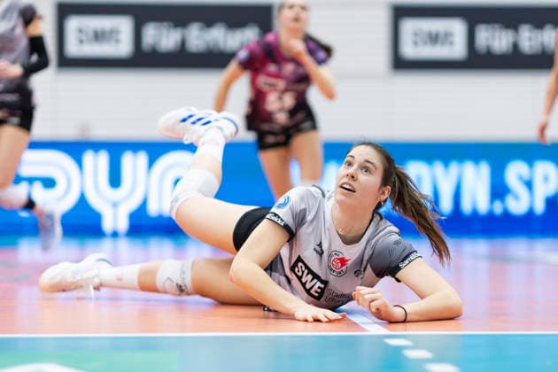 1 Volleyball Bundesliga Women Schwarz Weiss Erfurt vs SSC Palmberg Schwerin Erfurt 07 02 2026 Emilie Respaut 5 Schwarz Weiss Erfurt 1 Volleyball Bundesliga Women Schwarz Weiss Erfurt vs SSC Palmberg Schwerin Riethsporthalle Erfurt 07 02 2026 Copyright: xBEAUTIFULxSPORTS Duehringx
