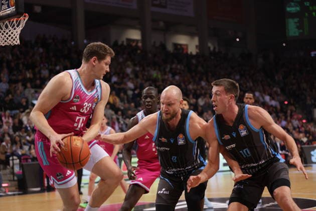 Basketball, BBL, Telekom Baskets Bonn - Science City Jena