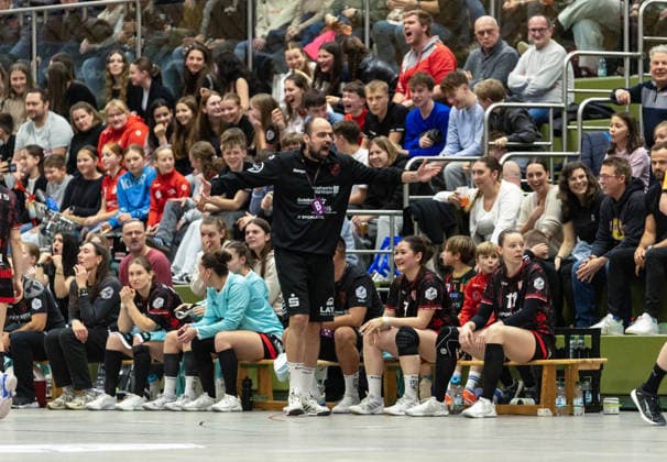 TG Nuertingen vs HSG Freiburg, Handball,2 Alsco Handball Bundesliga Women, Matchday 17, Season 2025 2026, 07 02 2026 Dissatisfaction with the refereeing performance of coach Manel Cirac TG Nuertingen vs HSG Freiburg, Handball,2 Alsco Handball Bundesliga Women, Matchday 17, Season 2025 2026, 07 02 2026 Copyright: xEibner-Pressefoto DavidexDixGiovx EP_DGI