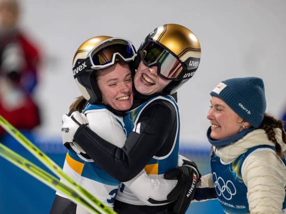 OLYMPICS - Winter Olympic Games, Olympische Spiele, Olympia, OS Milano Cortina 2026 VAL DI FIEMME,ITALY,07.FEB.26 - OLYMPICS, Ski jumping, Skispringen, Ski, nordisch - Winter Olympic Games Milano Cortina 2026, individual, normal hill, women. Image shows the rejoicing of Eirin Maria Kvandal, Anna Odine Stroem and Silje Opseth (NOR).  GEPAxpictures xOliverxLerch