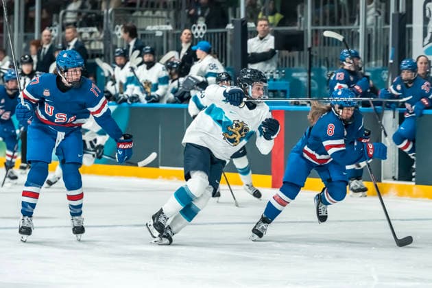 February 7, 2026, Milan, Lombardy, Italy: forward Susanna Tapani 77 of Team Finland plays against Team USA in the Preliminary Round Group B at the Milano Ice Park In Rho in MILAN, Italy during the 2026 Milano Cortina Winter Olympics. Milan Italy - ZUMAa161 20260207_oly_a161_225 Copyright: xWalterxG.xArcex