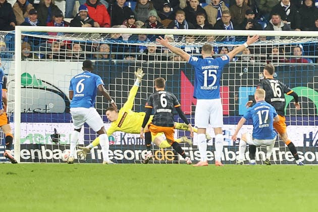 07 02 2026, xrekx, Soccer 2 Bundesliga, SV Darmstadt 98 1 FC Kaiserslautern v l Goal for 3 0 by Kai Klefisch SV Darmstadt 98 Julian Krahl 1 FC Kaiserslautern DFL DFB REGULATIONS PROHIBIT ANY USE OF PHOTOGRAPHS as IMAGE SEQUENCES and or QUASI VIDEO Darmstadt