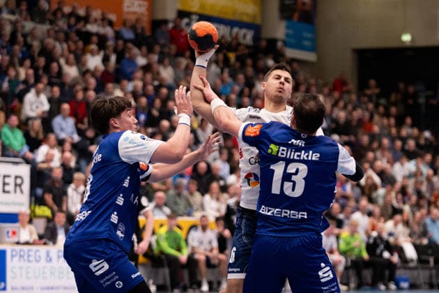 Markus Mahr 1 VFL Potsdam, 06 , against Merlin Fuss HBW Balingen Weilstetten, 13 , HBW Balingen Weilstetten vs 1 VFL Potsdam, Handball, 2 Bundesliga, Matchday 18, Season 2025 2026, 07 02 2026 Eibner Pressefoto Andreas Ulmer HBW Balingen Weilstetten vs 1 VFL Potsdam, Handball, 2 Bundesliga, Matchday 18, Season 2025 2026, 07 02 2026 Balingen Copyright: xEibner-Pressefoto AndreasxUlmerx EP_AUR