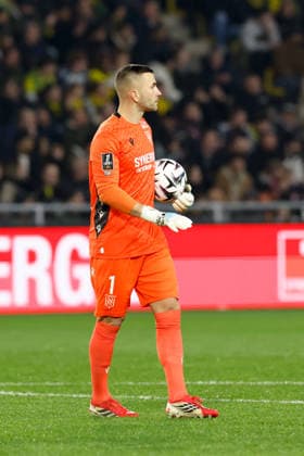 FC Nantes v Olympique Lyonnais - Ligue 1 McDonald s 2025 2026 01 Anthony LOPES (fcn) during the Ligue 1 McDonald s match between Nantes and Lyon at Stade de la Beaujoire on February 7, 2026 in Nantes, France. Nantes France  Copyright: xFEPx 776348277