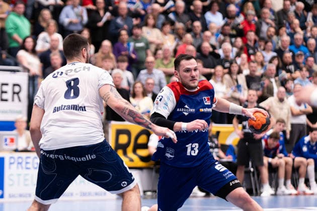 Merlin Fuss HBW Balingen Weilstetten, 13 , with Basll against Davide Bulzamini 1 VFL Potsdam, 08 , HBW Balingen Weilstetten vs 1 VFL Potsdam, Handball, 2 Bundesliga, Matchday 18, Season 2025 2026, 07 02 2026 Eibner Pressefoto Andreas Ulmer HBW Balingen Weilstetten vs 1 VFL Potsdam, Handball, 2 Bundesliga, Matchday 18, Season 2025 2026, 07 02 2026 Balingen Copyright: xEibner-Pressefoto AndreasxUlmerx EP_AUR