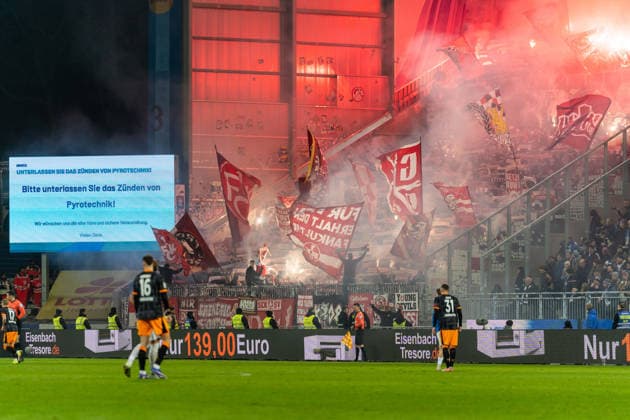 Fans of 1 FC Kaiserslautern show pyrotechnics, GER, SV Darmstadt 98 vs 1 FC Kaiserslautern, Football, 2 Bundesliga, Matchday 21, Season 2025 2026, 07 02 2026, DFL REGULATES PROHIBIT ANY USE OF PHOTOGRAPHS AS IMAGE SEQUENCES AND OR QUASI VIDEO, GER, SV Darmstadt 98 vs 1 FC Kaiserslautern, Football, 2 Bundesliga, Matchday 21, Season 2025 2026, 07 02 2026 Darmstadt Copyright: xEibner-Pressefoto Jan-NiclasxGrox EP_JGG