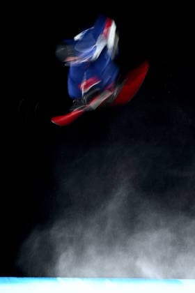 2026 WINTER Olympic Games, Olympische Spiele, Olympia, OS Oliver Martin of the USA competes in the Men™s Snowboard Big Air Final at Livigno Snow Park, during the 2026 Milano Cortina Winter Olympic Games in Italy, Saturday, February 7, 2026. ( NO ARCHIVING, EDITORIAL USE ONLY LIVIGNO SONDRIO ITALY  Copyright: xDANxHIMBRECHTSx 20260208198124821260
