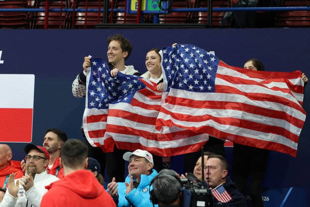 February 7, 2026, Milan, Lombardy, Italy: ILIA MALININ s teammates of Team USA react to his performance in the Men s Single Short Program of the Figure skating, Eiskunstlauf Team Event at the Milano Cortina 2026 Winter Olympic Games, Olympische Spiele, Olympia, OS Milan Italy - ZUMAc179 20260207_oly_c179_025 Copyright: xMickaelxChavetx