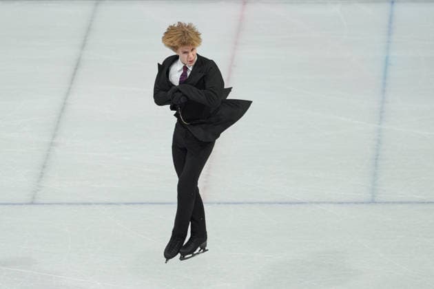 Milano Cortina 2026 Winter Olympics: Day 1 MILAN, ITALY - FEBRUARY 7: Canadian figure skater Stephen Gogolev performs during the men s artistic Figure skating, Eiskunstlauf event at the Milano-Cortina 2026 Winter Olympic Games, Olympische Spiele, Olympia, OS in Milan, Italy, on February 7, 2026. Cemal Yurttas Anadolu Milan Italy. Editorial use only. Please get in touch for any other usage.  Copyright: x2026xAnadoluxCemalxYurttasx
