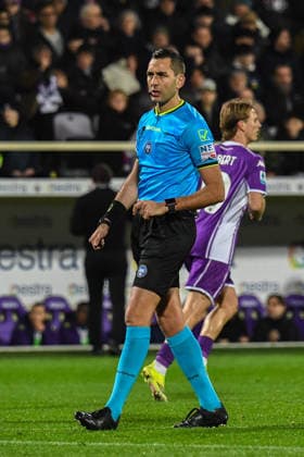 Referee Andrea Colombo during ACF Fiorentina vs Torino FC, Italian soccer Serie A match in Florence, Italy, February 07 2026  Copyright: xFabioxFagiolini IPAxSportx xipa-agency.netx xx IPA_71095006 IPA_Agency_IPA71095006