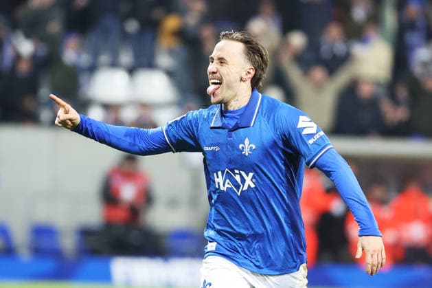 07 02 2026, xtvx, Fußball 2 Bundesliga, SV Darmstadt 98 1 FC Kaiserslautern v l Goal scored, Tor zum 4 0 Luca Marseiler SV Darmstadt 98 Torjubel, Goal celebration, celebrate the goal, celebrates scoring DFL DFB REGULATIONS PROHIBIT ANY USE OF PHOTOGRAPHS as IMAGE SEQUENCES and or QUASI VIDEO Darmstadt