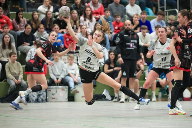 TG Nuertingen vs HSG Freiburg, Handball,2 Alsco Handball Bundesliga Women, Matchday 17, Season 2025 2026, 07 02 2026 Mira Fassbinder HSG Freiburg, 09HSG on a jump shot TG Nuertingen vs HSG Freiburg, Handball,2 Alsco Handball Bundesliga Women, Matchday 17, Season 2025 2026, 07 02 2026 Copyright: xEibner-Pressefoto DavidexDixGiovx EP_DGI