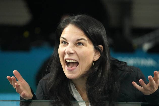 Milano Cortina, 2026 , Winter Olympic Games, Olympische Spiele, Olympia, OS Winter Olympics, Olympische Winter-Olympische spiele 2026 , Eishockey Frauen, Women s Preliminary Round Deutschland. Japan, Germany-Japan, Milano, Ice hockey, Eishockey Arena ANNALENA BAERBOCK Deutschland, DEutsch Photocopyright Gladys Chai von der Laage *** Milano Cortina, 2026 , Winter Olympic Games, Winter Olympics, Olympic Winter Olympic Games 2026 , Ice Hockey Women, Women s Preliminary Round Germany Japan, Germany Japan, Milano, Ice Hockey Arena ANNALENA BAERBOCK Germany, DEutsch Photocopyright Gladys Chai von der Laage