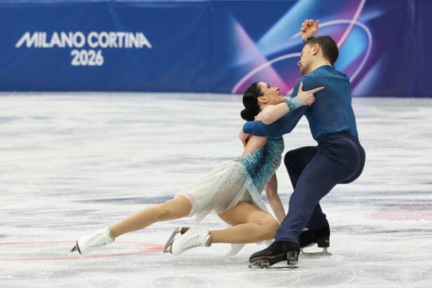 February 7, 2026, Milan, Lombardy, Italy: CHARLENE GUIGNARD and MARCO FABBRI of Team Italy perform their Ice Dance Free Dance in the Figure skating, Eiskunstlauf Team Event at the Milano Cortina 2026 Winter Olympic Games, Olympische Spiele, Olympia, OS Milan Italy - ZUMAc179 20260207_oly_c179_173 Copyright: xMickaelxChavetx
