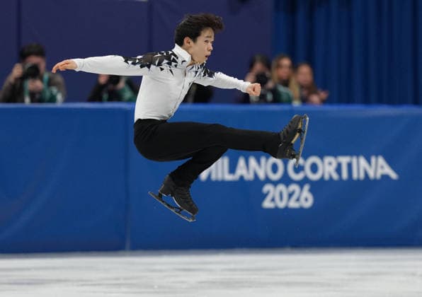 260207 -- MILAN, Feb. 7, 2026 -- Kagiyama Yuma of Japan competes during the short program of men single skating for Figure skating, Eiskunstlauf team event at the Milan-Cortina 2026 Olympic Winter games, Winterspiele,Spiele, Summer games in Milan, Italy, Feb. 7, 2026. MICO2026ITALY-MILAN-OLYMPIC WINTER GAMES-FIGURE SKATING TEAM EVENT-MEN SINGLE SKATING-SHORT PROGRAM ChengxMin  (MICO2026)ITALY-MILAN-OLYMPIC WINTER GAMES-FIGURE SKATING TEAM EVENT-MEN SINGLE SKATING-SHORT PROGRAM IMAGO ChengxMin  imago images 0847041778