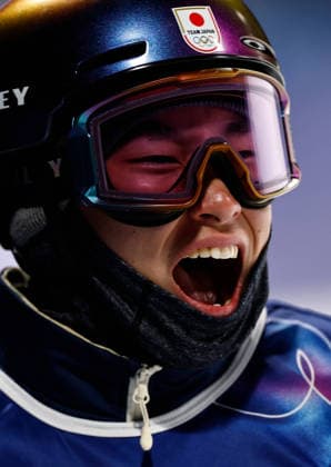 260208 -- LIVIGNO, Feb. 8, 2026 -- Kimura Kira of Japan celebrates during the Snowboard Men s Big Air final at the Milan-Cortina 2026 Olympic Winter games, Winterspiele,Spiele, Summer games in Livigno, Italy, Feb. 7, 2026. MICO2026ITALY-LIVIGNO-OLYMPIC WINTER GAMES-SNOWBOARD-MEN S BIG AIR-FINAL WangxPeng  (MICO2026)ITALY-LIVIGNO-OLYMPIC WINTER GAMES-SNOWBOARD-MEN S BIG AIR-FINAL IMAGO WangxPeng  imago images 0847045963