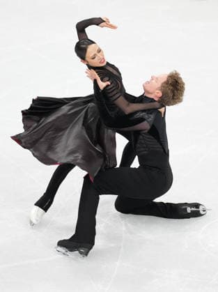 (260208) -- MILAN, Feb. 8, 2026 -- Madison Chock (L) Evan Bates of the United States perform during the free dance of ice dance skating for Figure skating, Eiskunstlauf team event at the Milan-Cortina 2026 Olympic Winter games, Winterspiele,Spiele, Summer games in Milan, Italy, Feb. 7, 2026. ) (MICO2026)ITALY-MILAN-OLYMPIC WINTER GAMES-FIGURE SKATING TEAM EVENT-ICE DANCE-FREE DANCE XuexYuge 