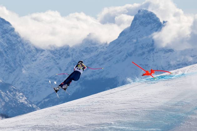 260208 Lindsey Vonn of USA crashes while competing in women s alpine skiing downhill during day 2 of the 2026 Winter Olympics on February 8, 2026 in Cortina. Photo: Joel Marklund BILDBYRAN kod JM JM0784 bbeng alpint alpine skiing Olympic Games, Olympische Spiele, Olympia, OS olympics winter olympics os ol olympiska spel vinter-os olympiske leker milano cortina 2026 milan cortina 2026 milano cortina 2026 olympic games milano cortina 2026 winter olympic games milano cortina-os milano cortina-ol vinter-ol störtlopp downhill dam *** 260208 Lindsey Vonn of USA crashes while competing in women s alpine skiing downhill during day 2 of the 2026 Winter Olympics on February 8, 2026 in Cortina Photo Joel Marklund BILDBYRAN kod JM JM0784 bbeng alpine alpine skiing olympic games olympics winter olympics os ol olympiska spel vinter os olympiske leker milano cortina 2026 milan cortina 2026 milano cortina 2026 olympic games milano cortina 2026 winter olympic games milano cortina os milano cortina ol vinter ol störtlopp downhill dam  Copyright: JOELxMARKLUND BB260208JM024